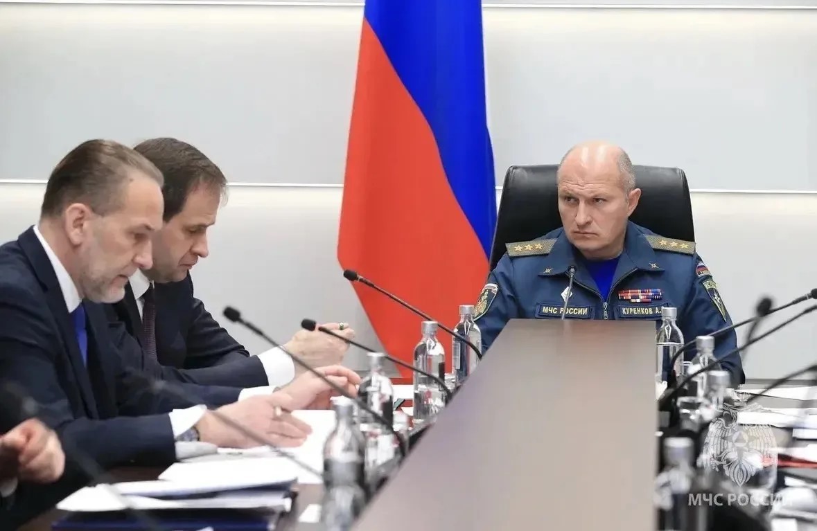 Александр Куренков провел заседание правкомиссии по ликвидации последствий паводков в Дагестане