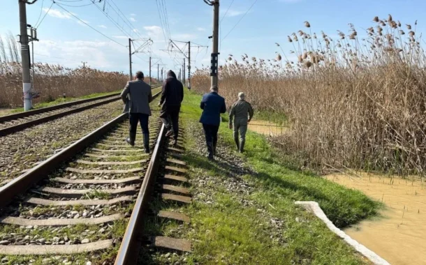 В Дагестанских Огнях устраняют последствия потопа: подтоплено более 70 улиц и 450 домов