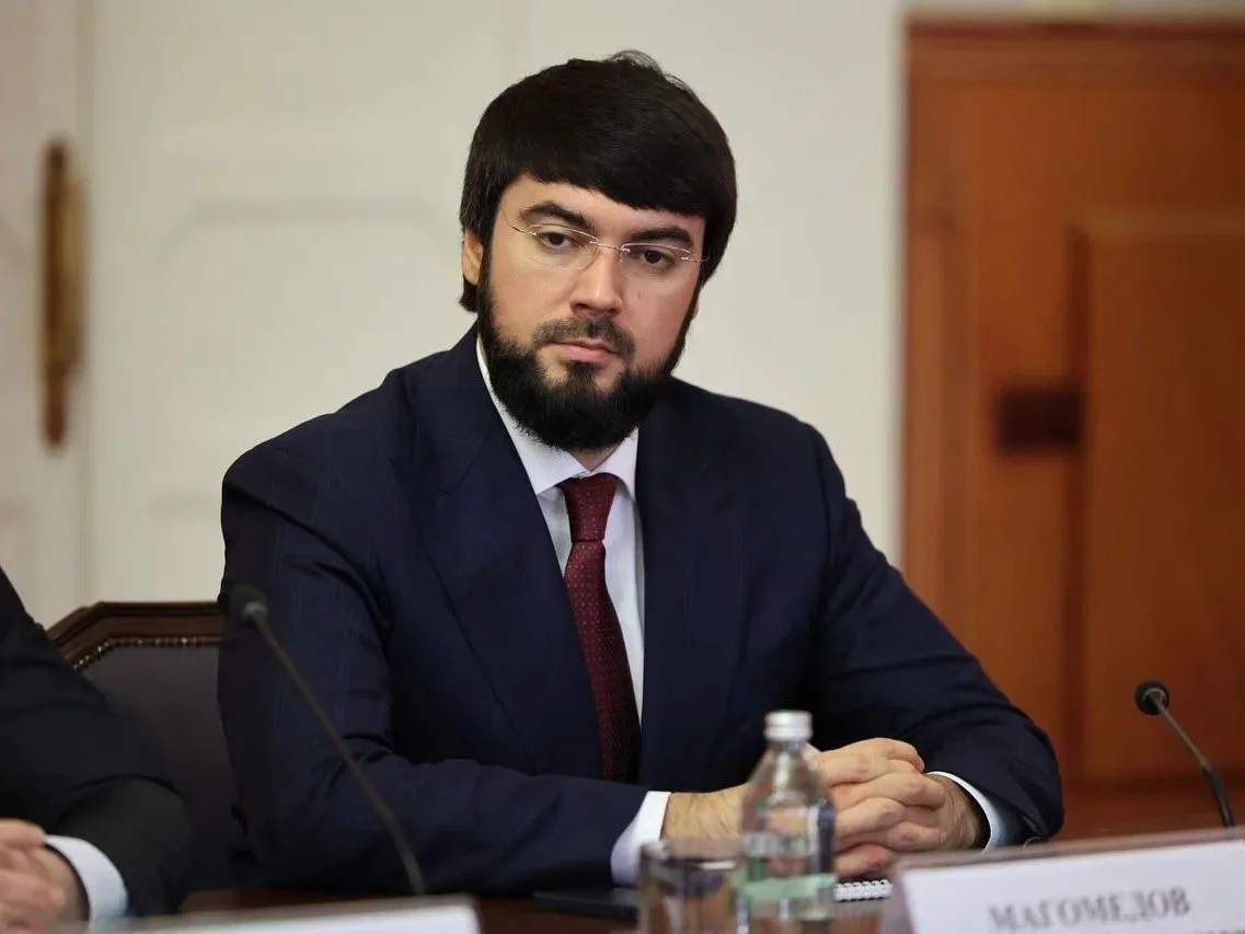 Депутат Хабибулла Магомедов: системная помощь каждой семье и модернизация инфраструктуры — главные выводы после совещания у Президента