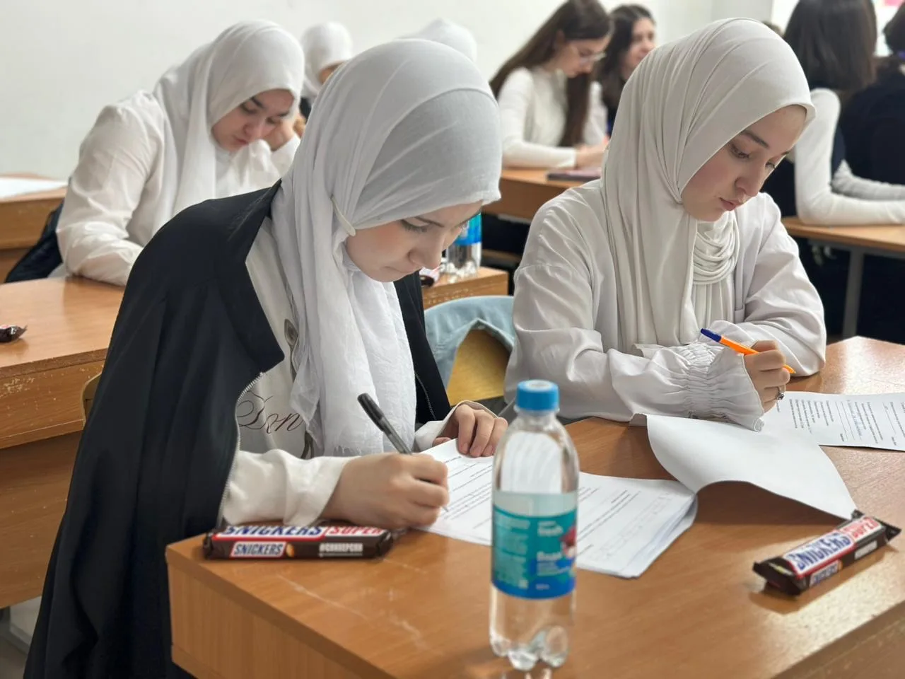 Более 700 учеников дагестанских школ поучаствовали в республиканской олимпиаде по русскому языку