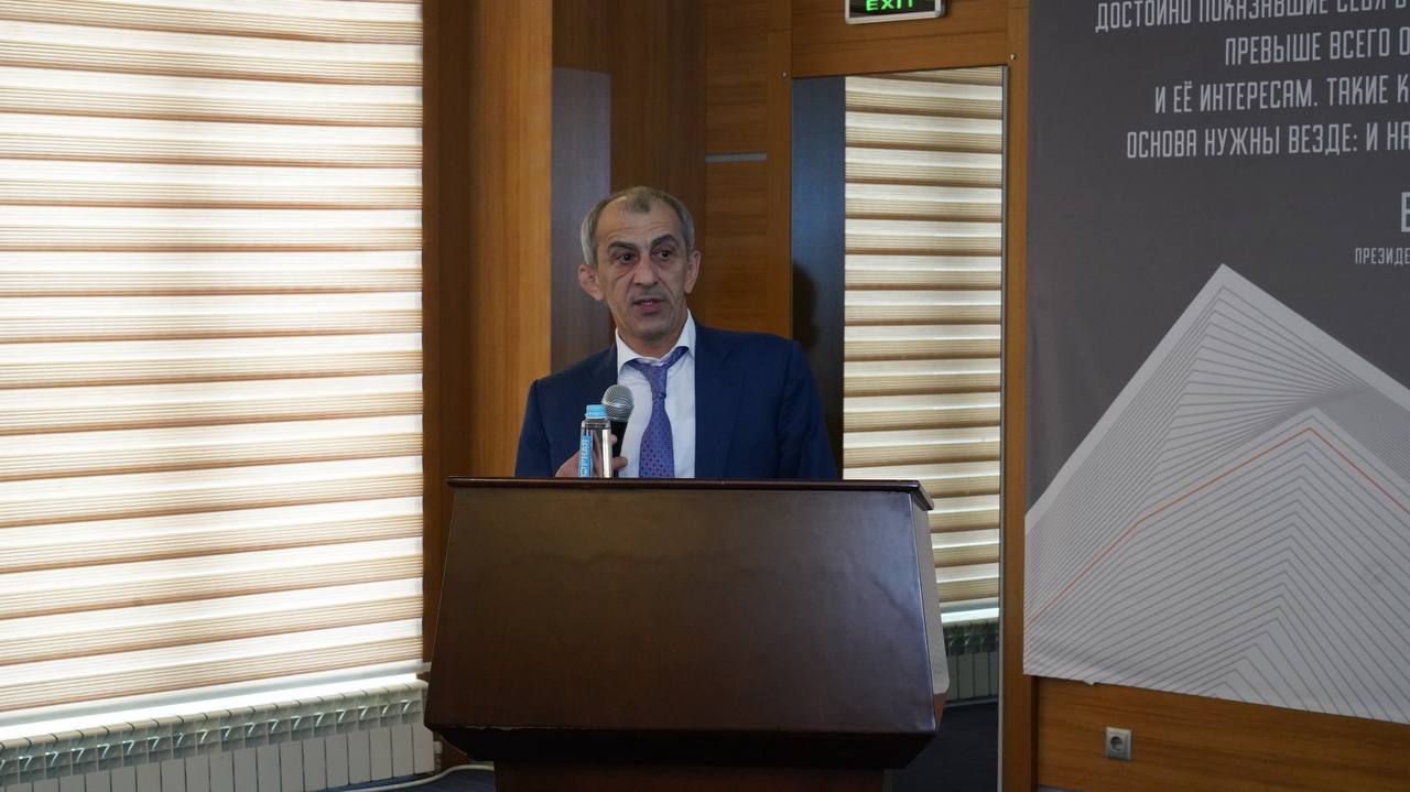 Руслан Алиев: сохранение режима самозанятых — ключевой инструмент легализации бизнеса