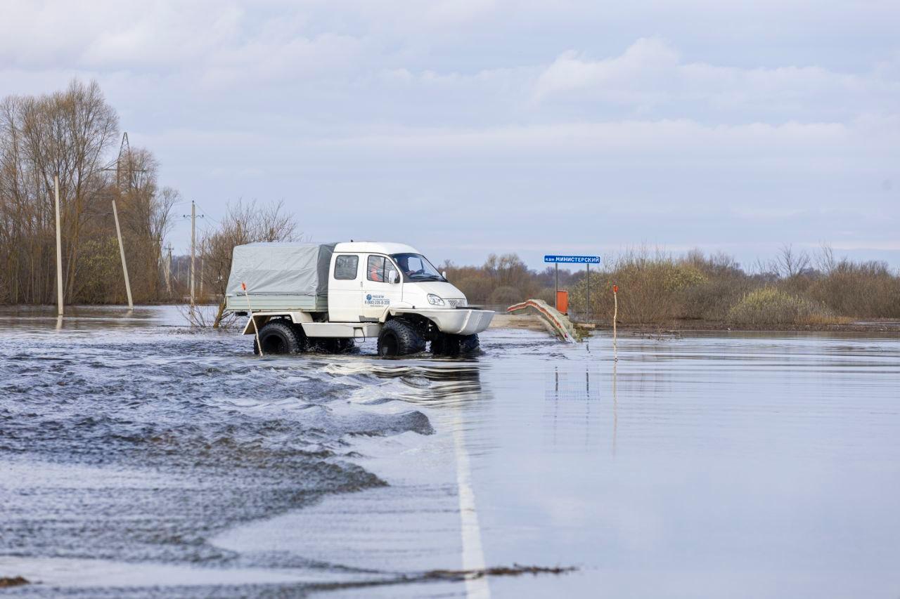 Специалисты восстанавливают коммуникации в Дагестане после осадков — доклад вице-премьера