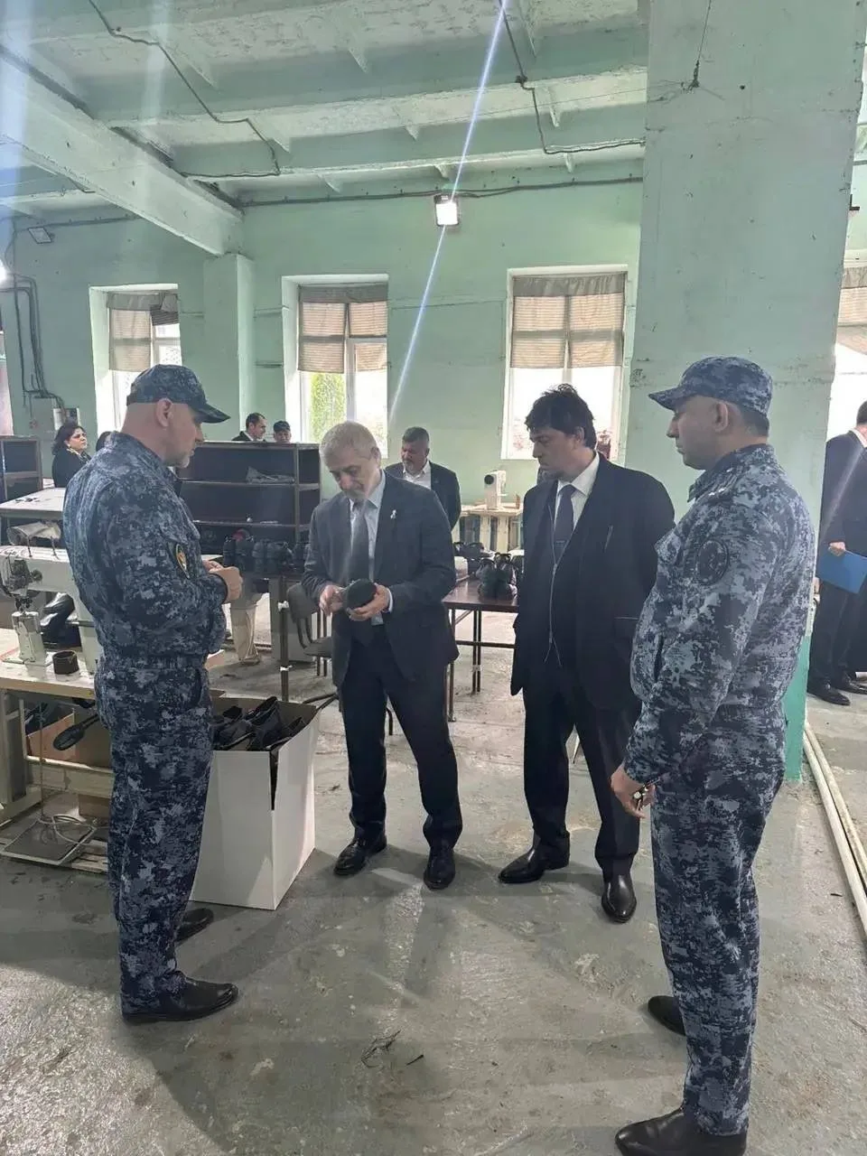 Ризван Газимагомедов посетил ИК-2: курс на загрузку производства и трудовую адаптацию осуждённых