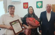 Руководитель Народного фронта в Дагестане вручил благодарности сотрудникам колледжа за помощь волонтёрам