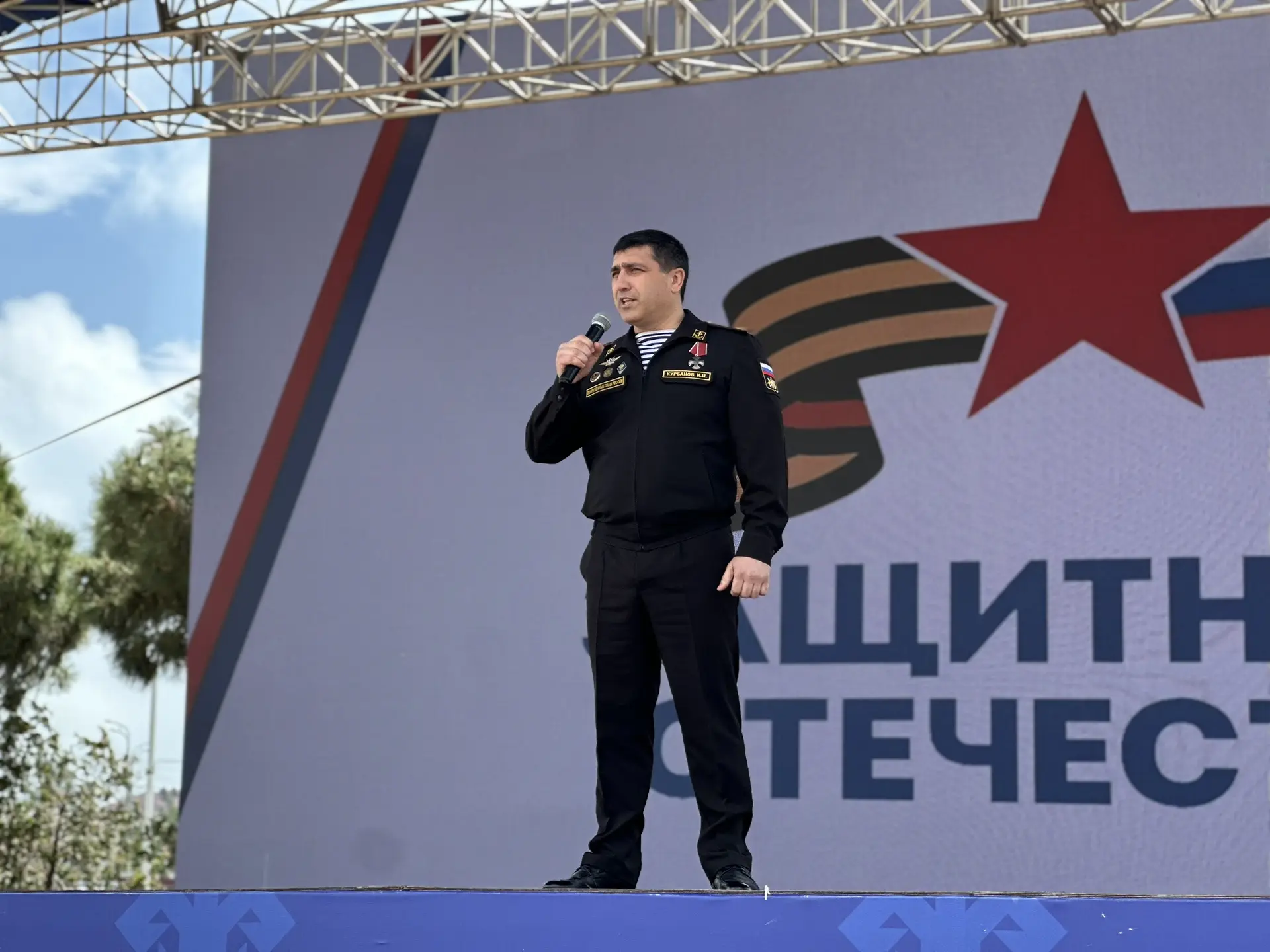В Каспийске состоялся фестиваль «Папа, мама, я – защитника семья», посвященный трехлетию фонда «Защитники Отечества»