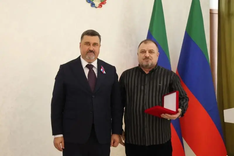 Артист Даргинского театра Нурбаганд Идрисов удостоен звания «Заслуженный артист Республики Дагестан»