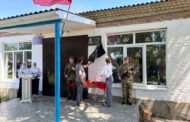В Кизлярском районе открыли мемориальные плиты семерым погибшим участникам СВО