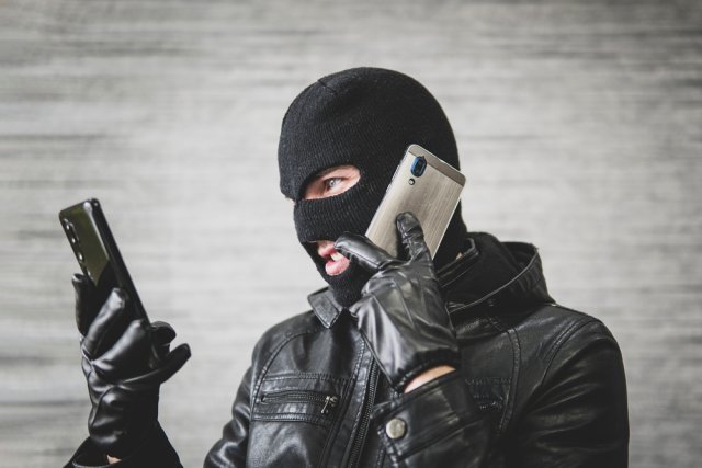 Нет, это не офицер ФСБ!