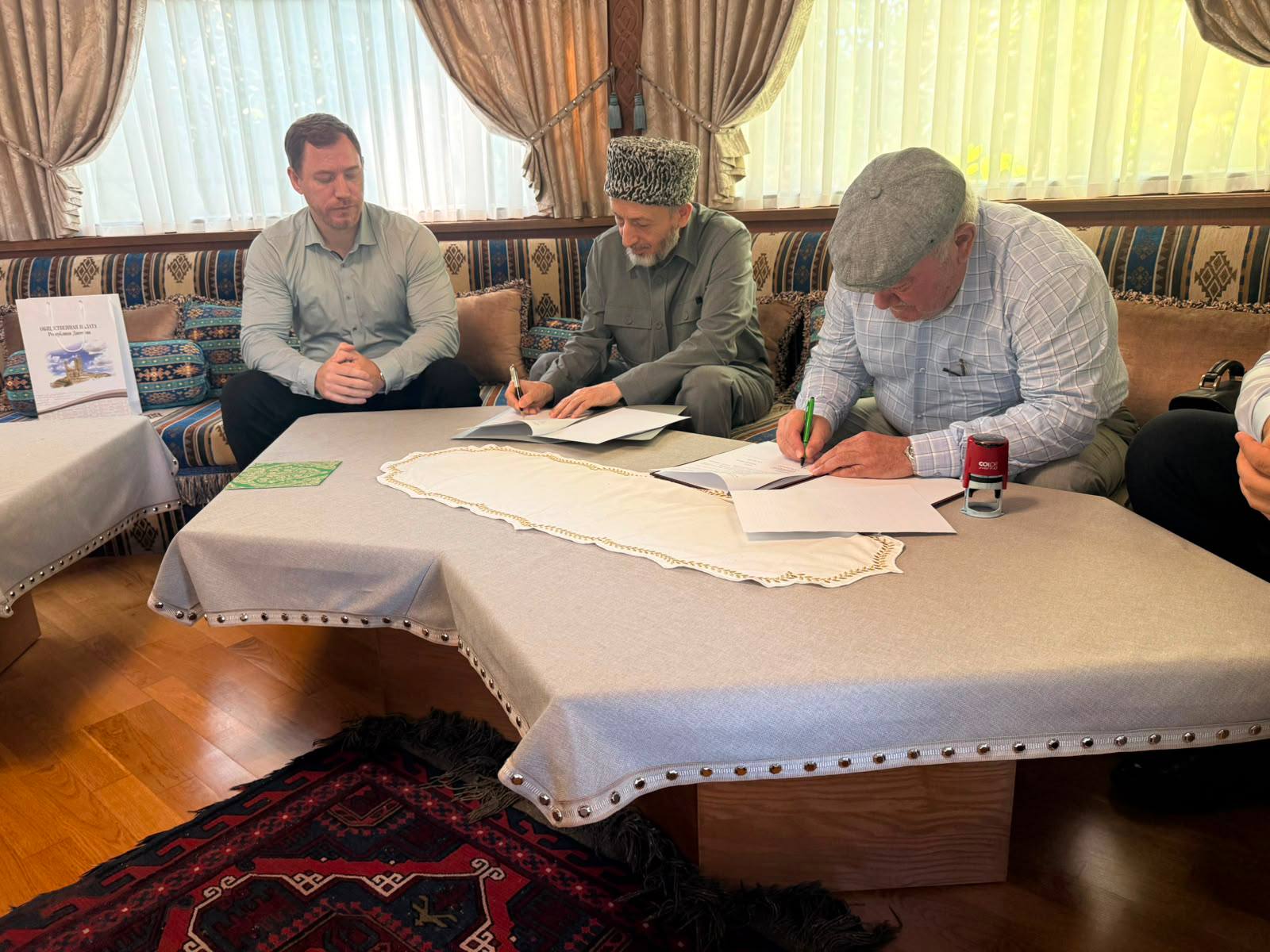 Общественная палата Дагестана и Муфтият подписали соглашение о сотрудничестве