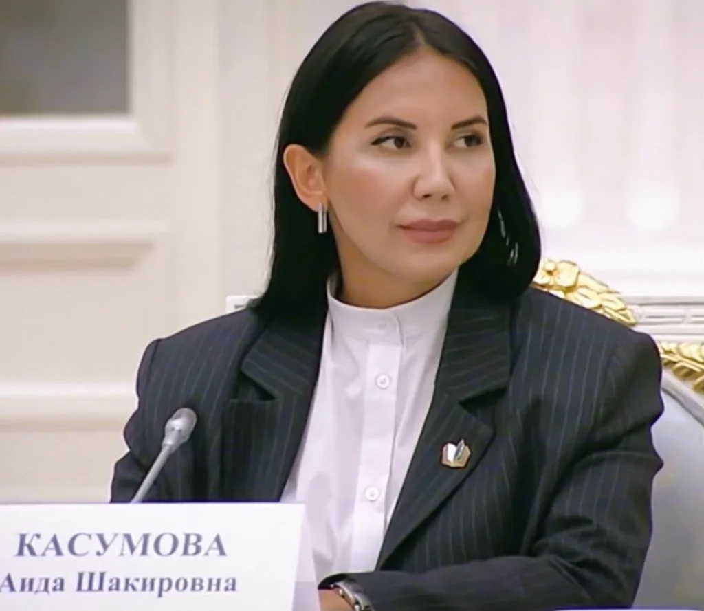Аида Касумова: «Школа — не препятствие на пути к жизни. Она часть подготовки к этой жизни»