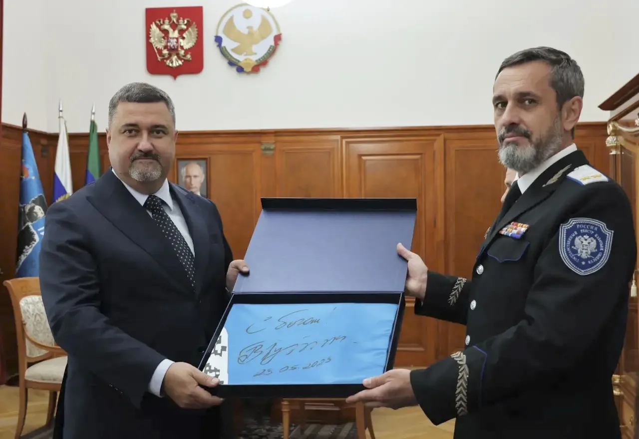 Фёдор Щукин обсудил с Виталием Кузнецовым развитие казачества и поддержку участников СВО
