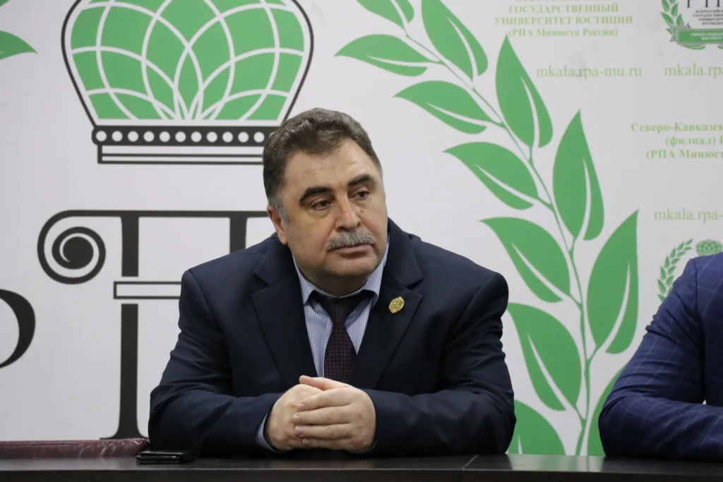 Гасангусейн Абдулжелилов: «Подготовка водителей в ДОСААФ — важная задача»
