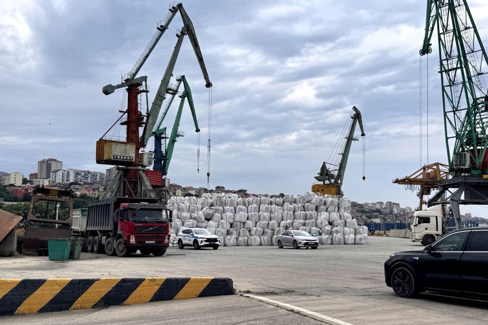 Грузооборот Махачкалинского морского порта вырос в полтора раза