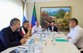 «Как на „Поле чудес“»