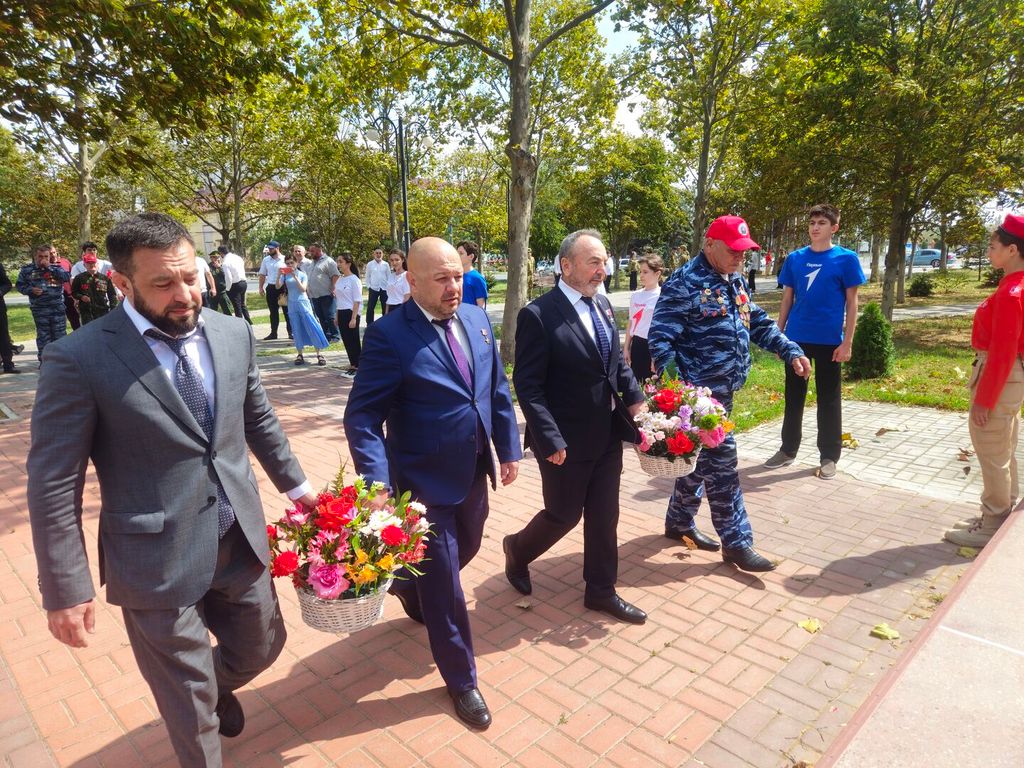 В Избербаше прошла встреча студентов с Героями России