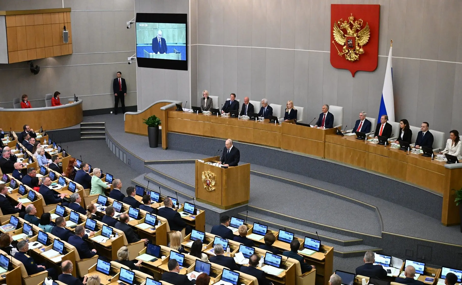 Фёдор Щукин поздравил Вячеслава Володина с избранием председателем Госдумы