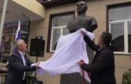 В Ахтынском районе открыли бюст Героя России Султана Сулейманова