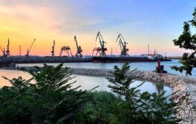 Порт Махачкалы отчитался о рекордах в перевалке грузов