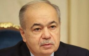 Ильяс Умаханов вновь стал сенатором от Дагестана