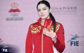 Айзанат Муртазаева заняла третье место на этапе Кубка мира по фехтованию